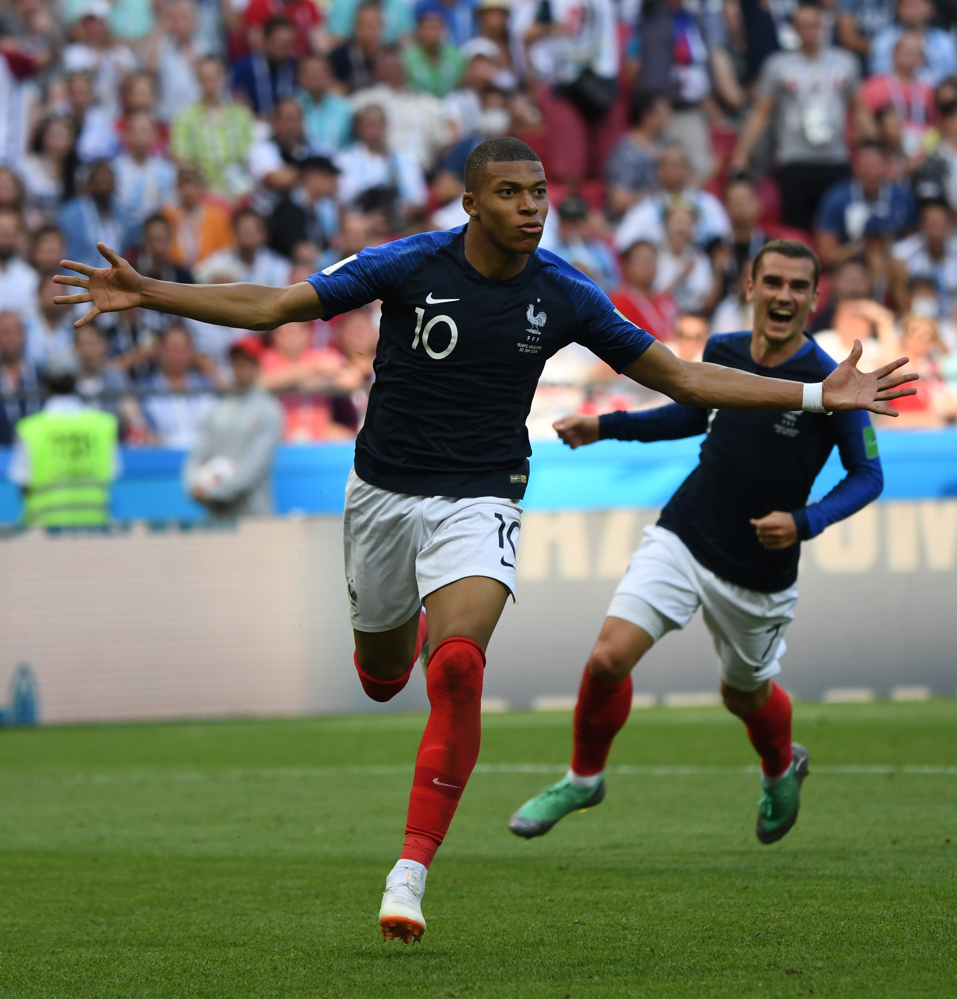 38岁后单赛季为意甲升班马攻入至少4球，瓦尔迪是历史第二人（年满38岁后单季为意甲升班马至少进4球，瓦尔迪位列历史第二）