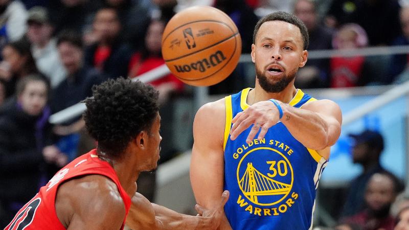 亚亚-图雷：瓜迪奥拉是毒蛇，我妻子说他不是男人还很坏（亚亚-图雷怒斥瓜迪奥拉：是条毒蛇，妻子称其不像个男人而且很坏）