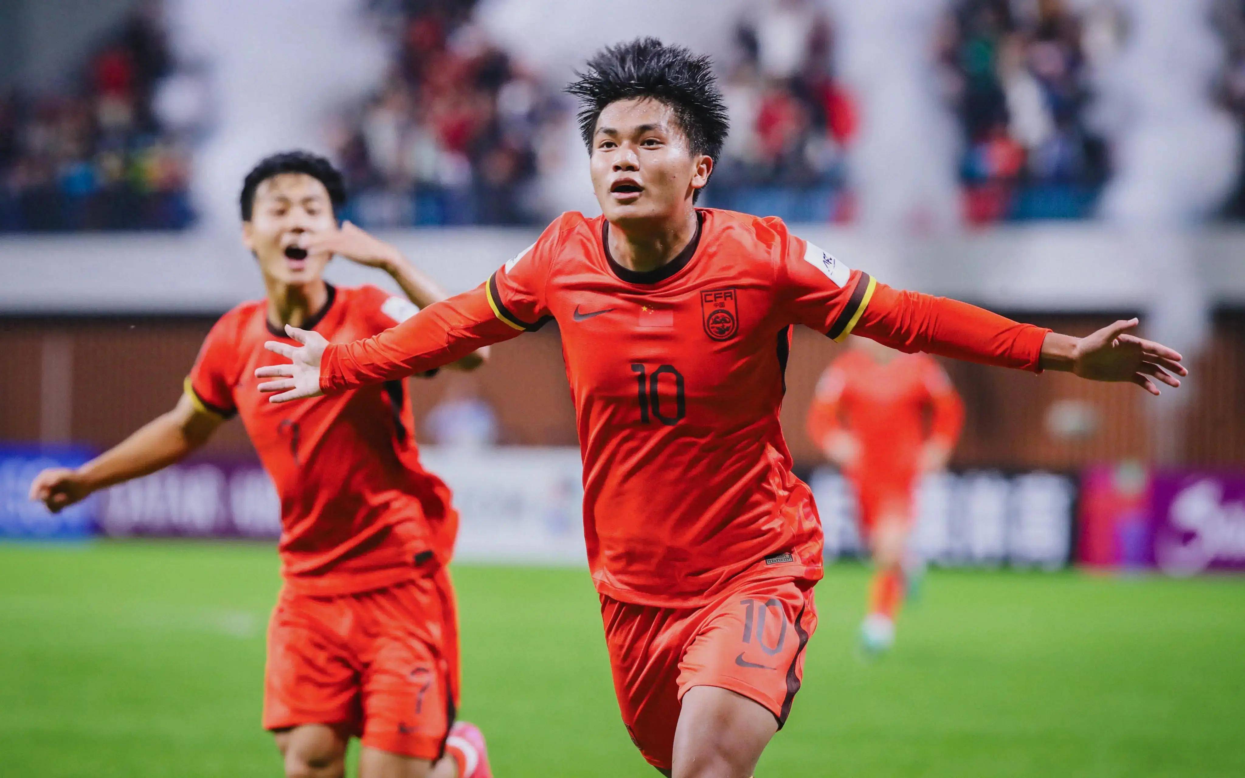 波兰主帅：扎莱夫斯基染黄让我恼火，我们没有强到能5球大胜（波兰主帅：扎莱夫斯基吃到黄牌让我恼怒，我们没强到能5球横扫）