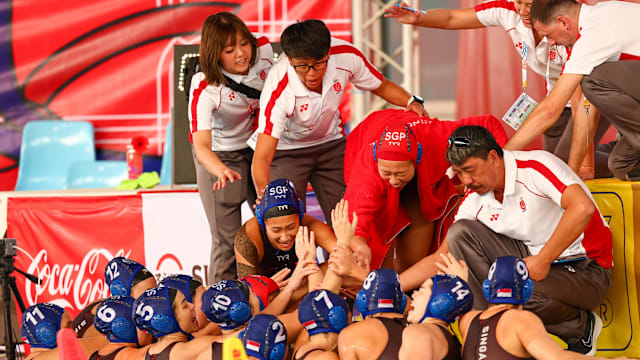 山东泰山稳扎稳打继续高居前列（山东泰山稳步前行，继续位列前茅）