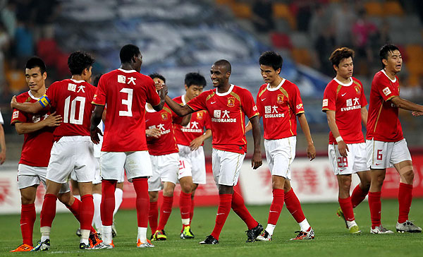 足球欧冠官方公布本赛季最佳阵容候选（欧冠官方发布本赛季最佳阵容候选名单）