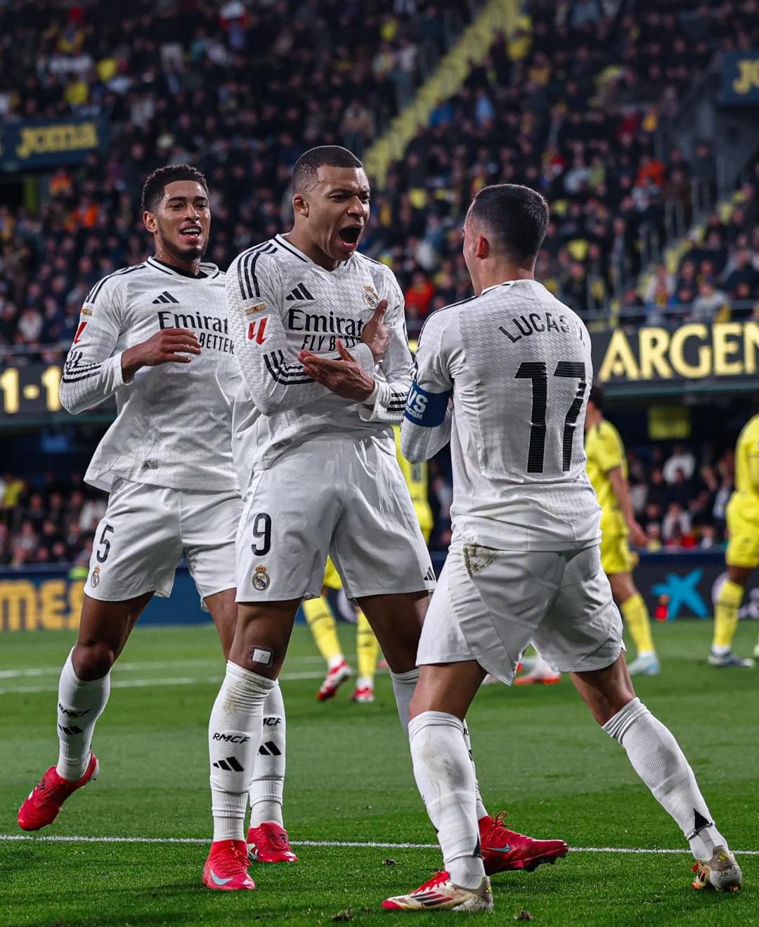 “我爱足球”燃动许昌（“我爱足球”点燃许昌激情）