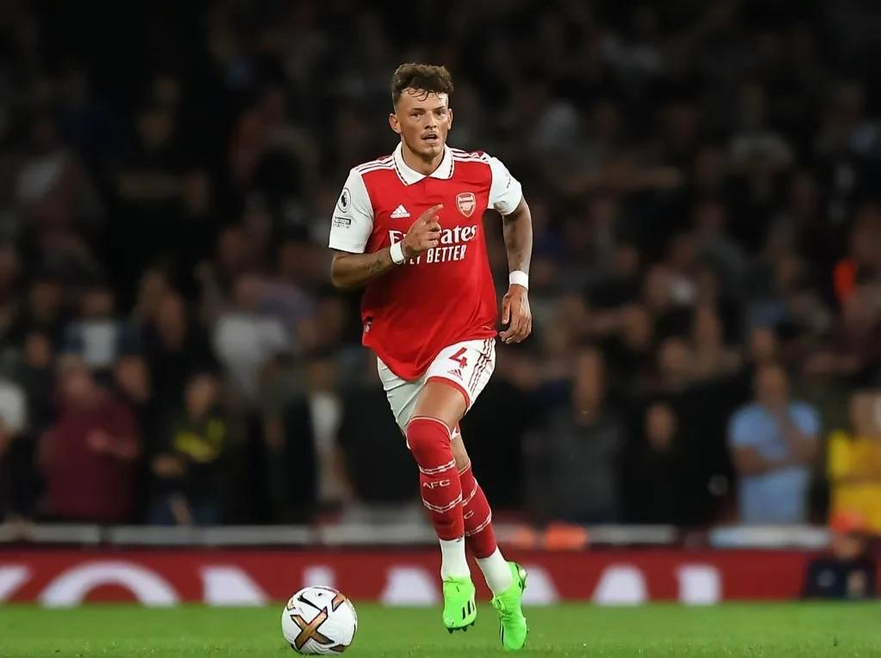 弗拉门戈1-0击败塞阿拉，提前一轮夺得巴西甲联赛冠军（弗拉门戈1-0小胜塞阿拉，提前一轮加冕巴甲冠军）