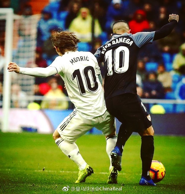 罗体：萨里向洛蒂托要求在一月引进一名高水平中场球员（罗体：萨里请求洛蒂托在冬窗签下一名高水准中场）