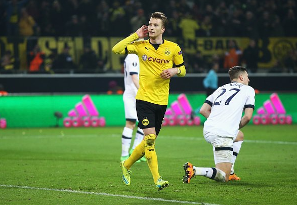 C罗打趣：詹姆斯是个好人，但我头发比他多！（C罗幽默调侃：詹姆斯人不错，但我的发量更胜一筹）