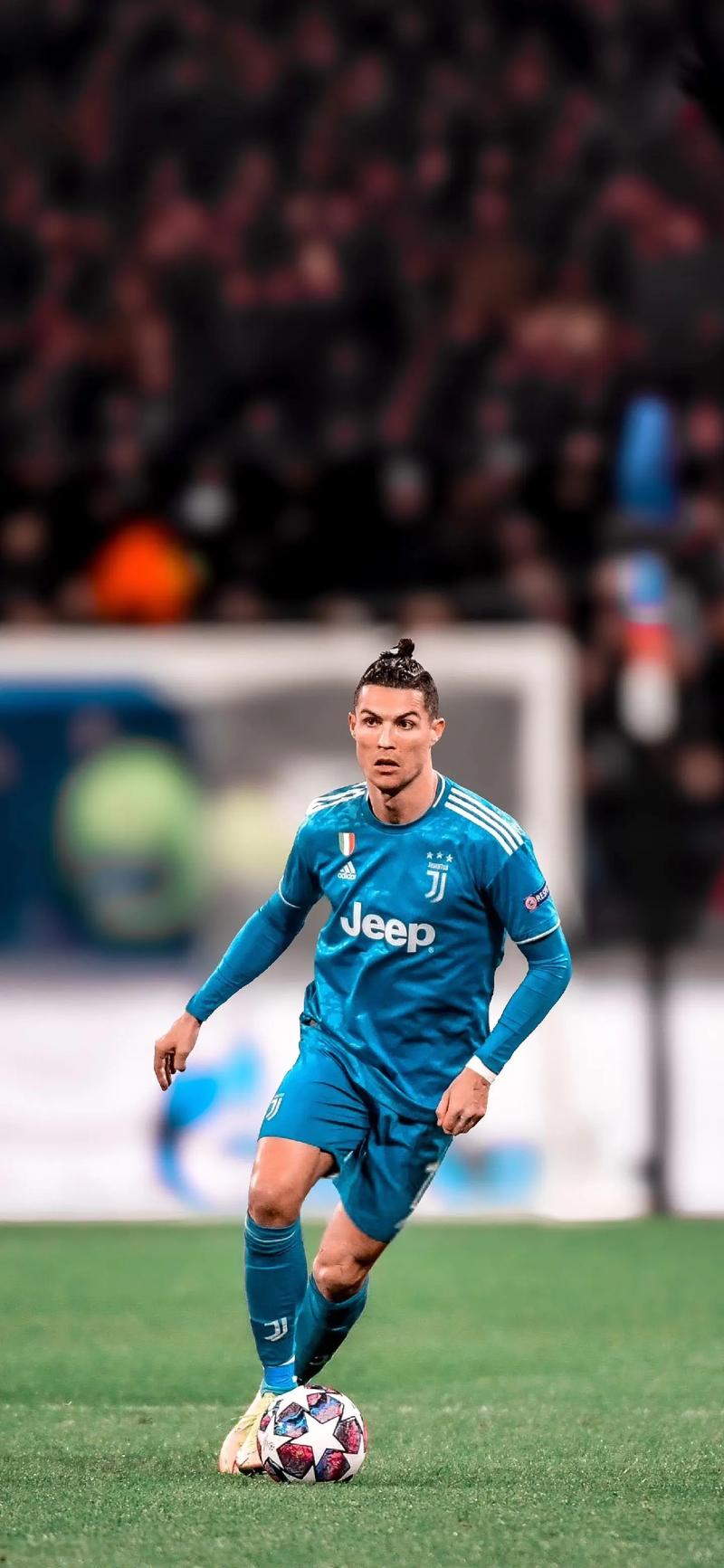 中国女足0-8惨败英格兰女足，张琳艳造险，斯坦韦戴帽（中国女足遭英格兰8-0横扫：张琳艳制造杀机，斯坦韦上演帽子戏法）