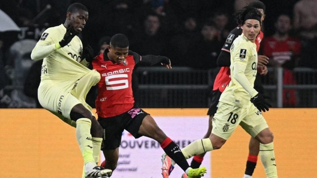 孔帕尼：阿方索等人复出的故事，是我们点燃团队精神的新火焰（孔帕尼：阿方索等将士伤愈归来，点燃团队新士气）