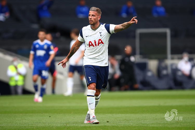 赫伊森：维尼修斯？媒体把没那么严重的事闹得沸沸扬扬（赫伊森：维尼修斯事件被媒体夸大渲染）